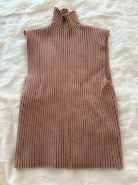 Zara Ribbed Turtleneck Sleeveless Sweater Vest Knit Cozy Minimalist viscose